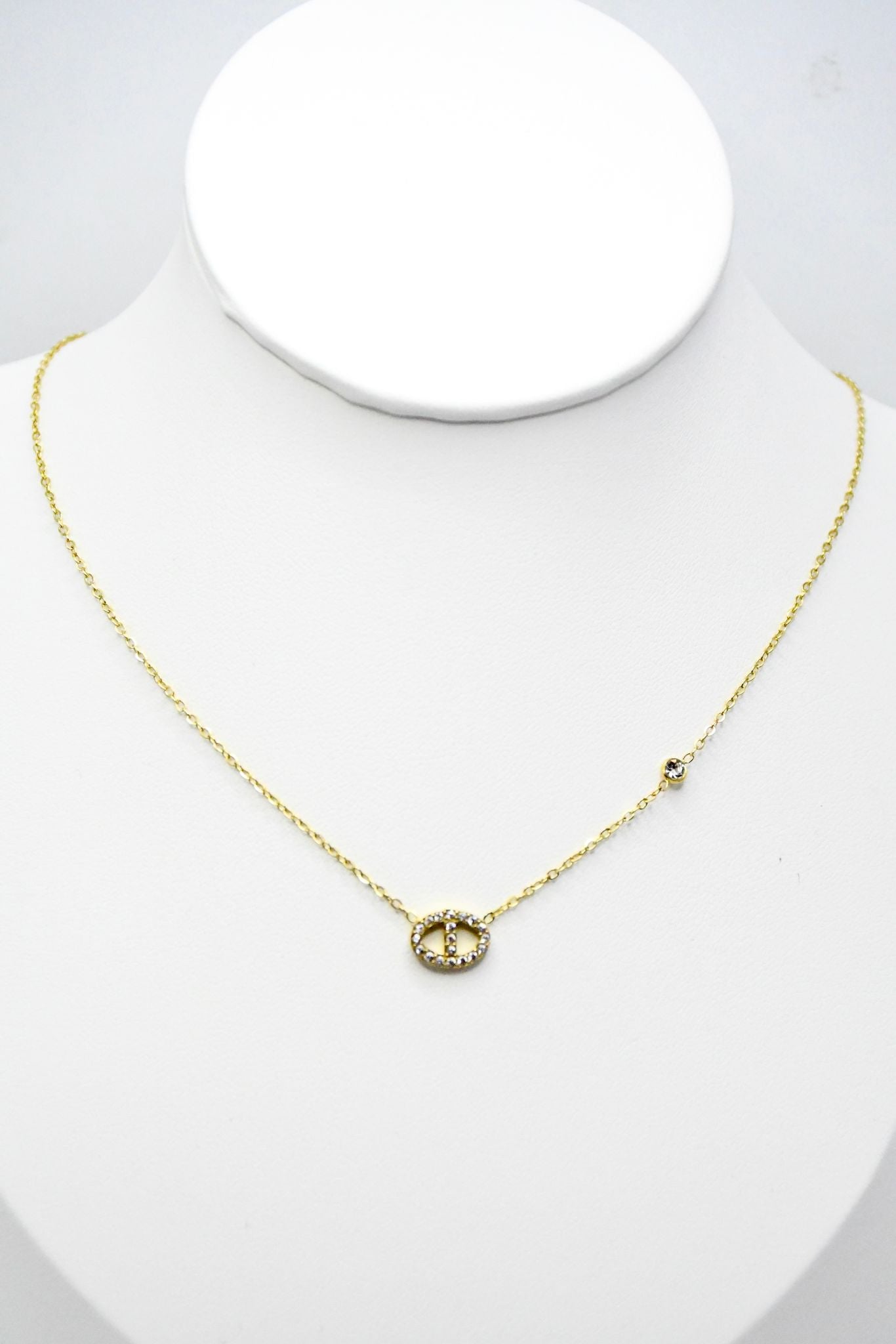 Collier élégance en acier inoxydable