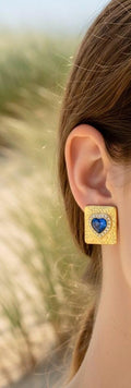 Boucles d'Oreilles dorées cœur bleu saphir